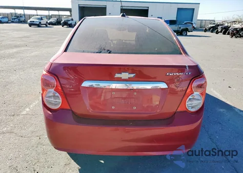 2015 Chevrolet Sonic Lt z USA, uszkodzony, nr VIN 1G1JC5SH9F4185025